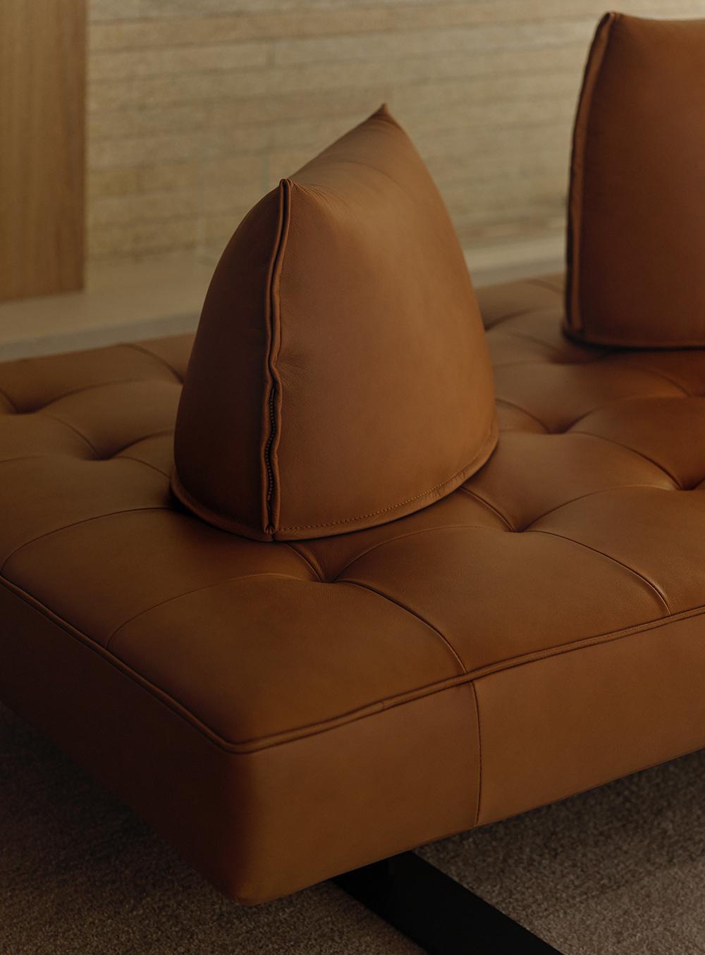 ALTER SWING SOFA | Leather
