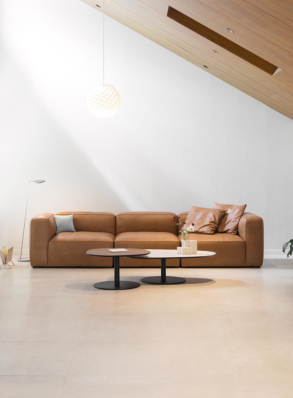 TIMELESS DOZE SOFA | Leather